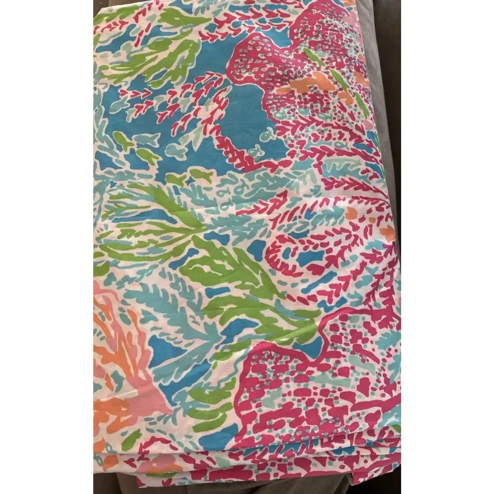 Lilly Pulitzer this exquisite